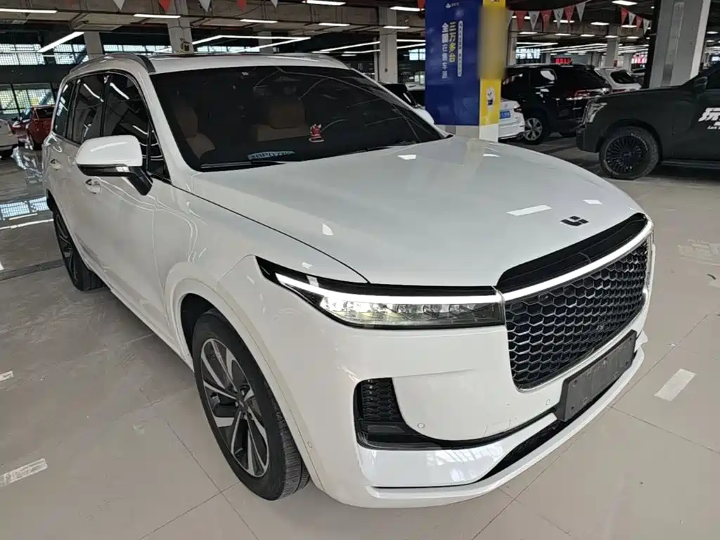 Li Auto Li ONE — миниатюра 4