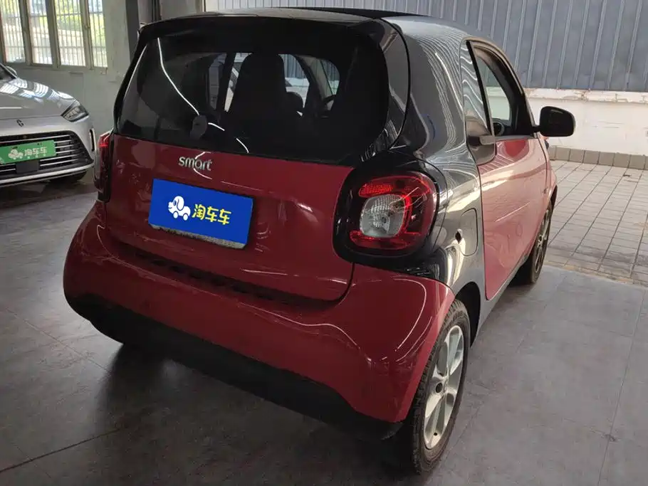 smart Smart Fortwo — миниатюра 3