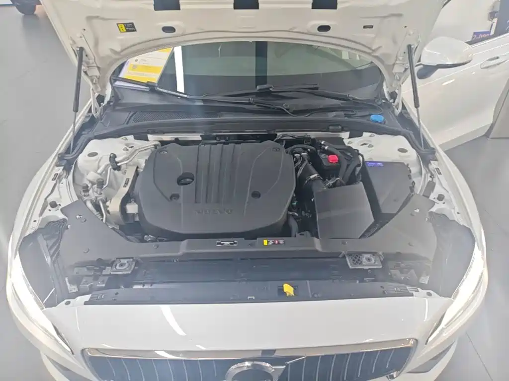Volvo S60 — миниатюра 20