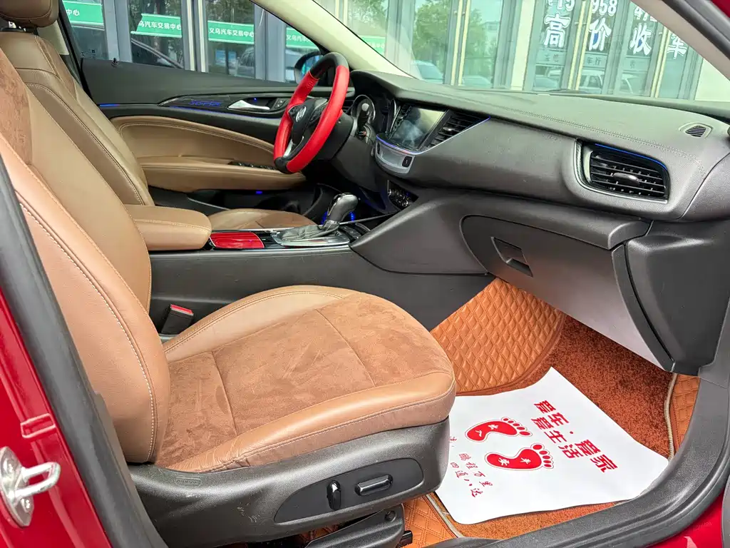 Buick Regal — миниатюра 10