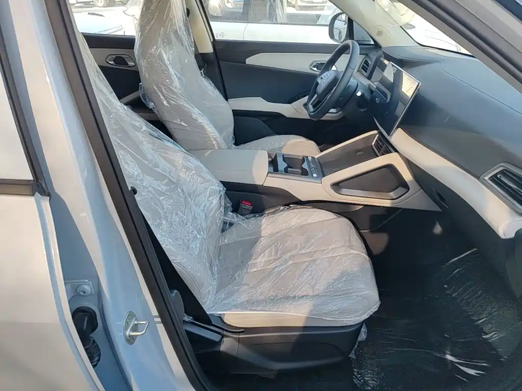 BYD Yuan UP — миниатюра 25