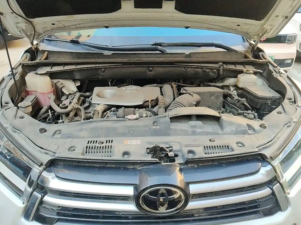 Toyota Highlander — миниатюра 21