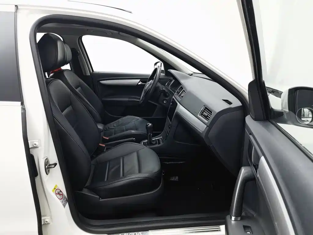 Volkswagen Gran Lavida — миниатюра 23