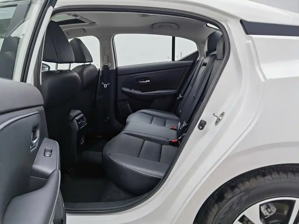Nissan Sylphy — миниатюра 15