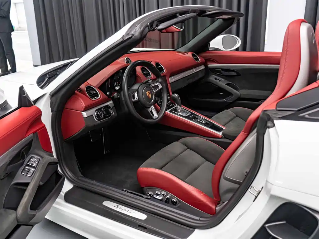 Porsche 718 2022 Spyder 2.0T