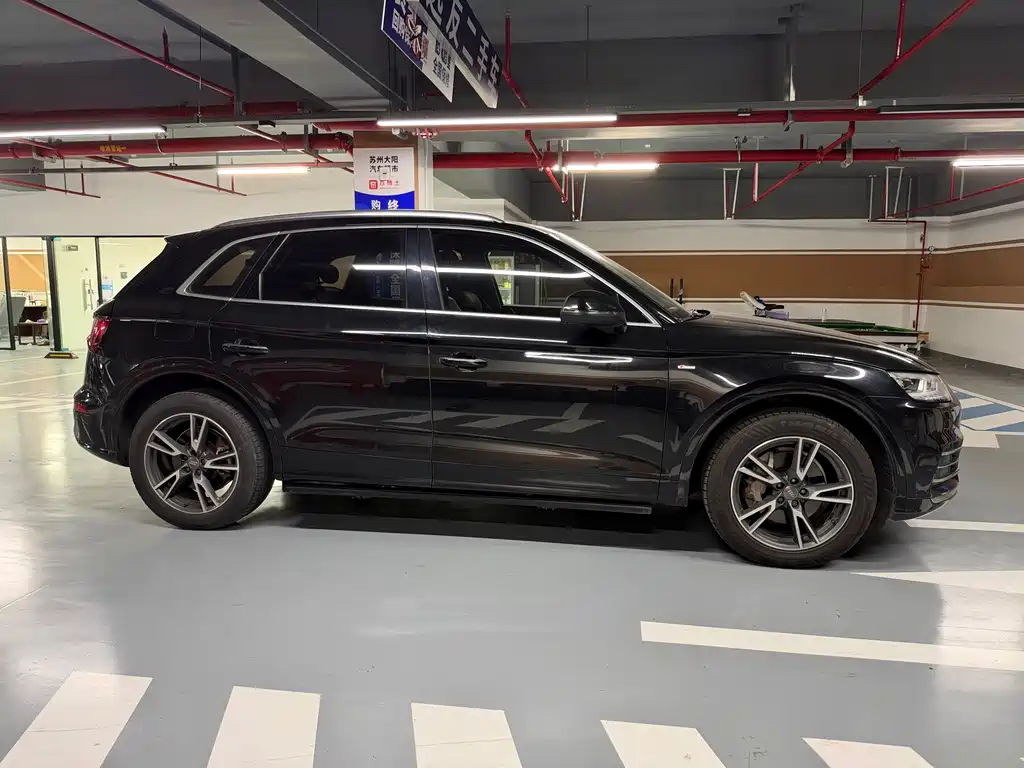 Audi Q5L — миниатюра 3