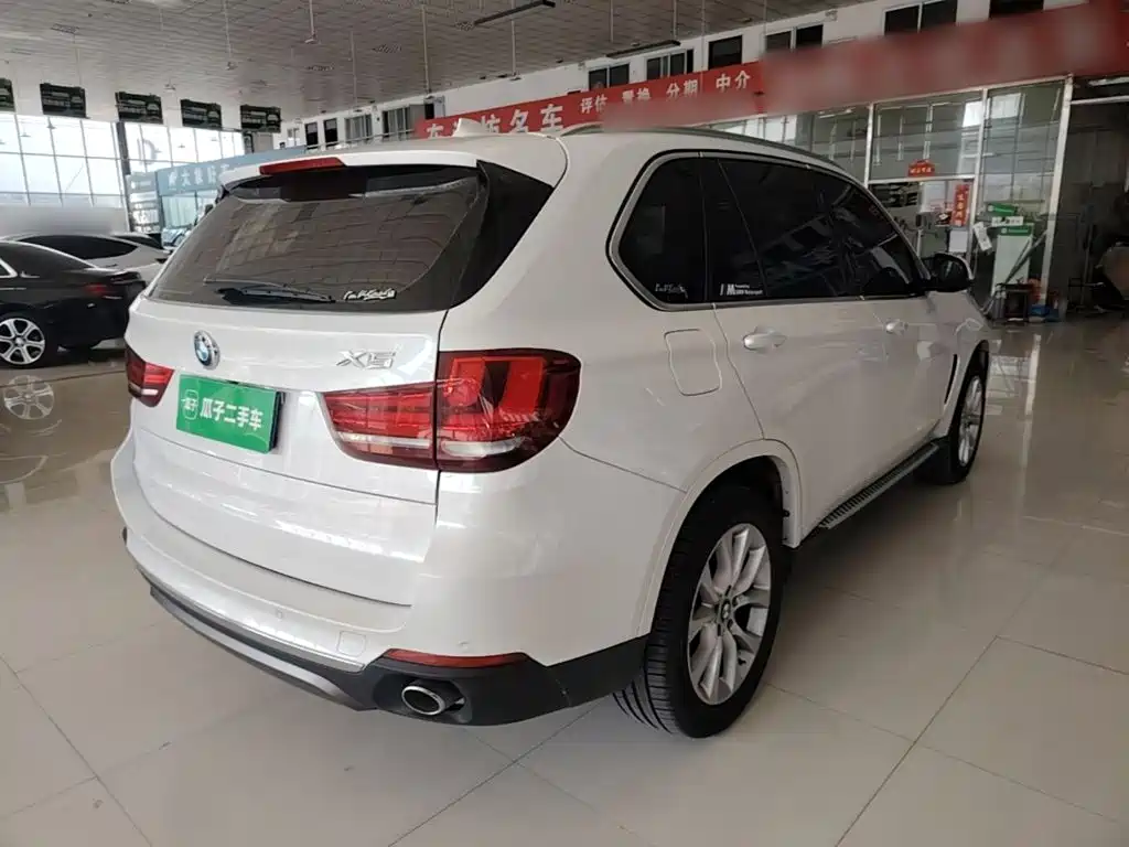 BMW X5 (Import) — миниатюра 7