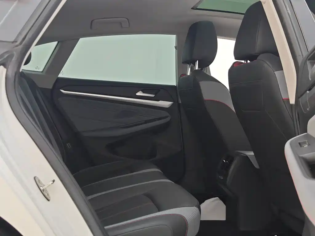 Volkswagen Lamando — миниатюра 14