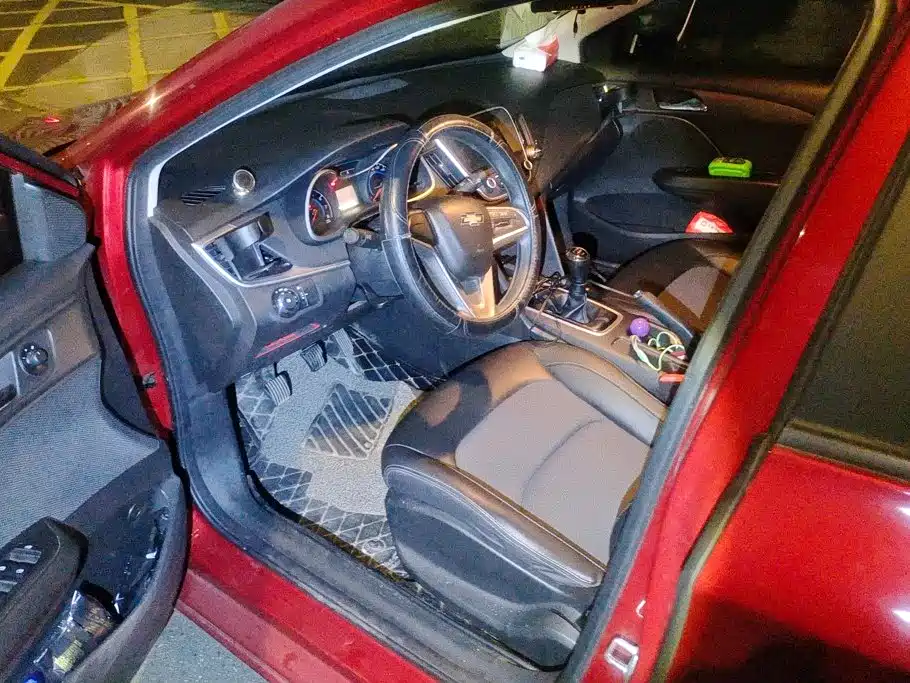 Chevrolet Cavalier — миниатюра 9