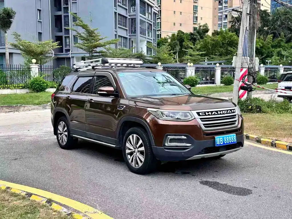 Changan CS95 — миниатюра 3