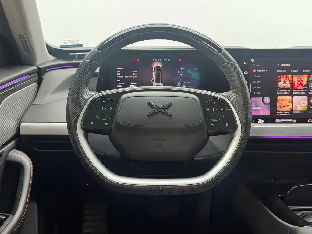 XPeng P7 — миниатюра 14