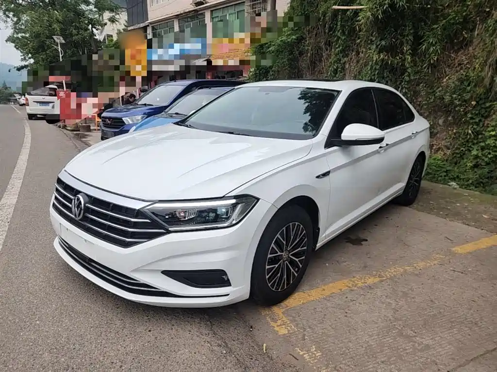 Volkswagen Sagitar 2020
