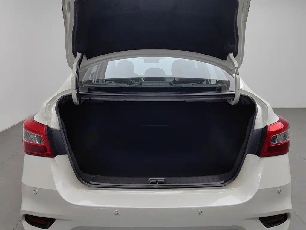 Nissan Sylphy — миниатюра 16