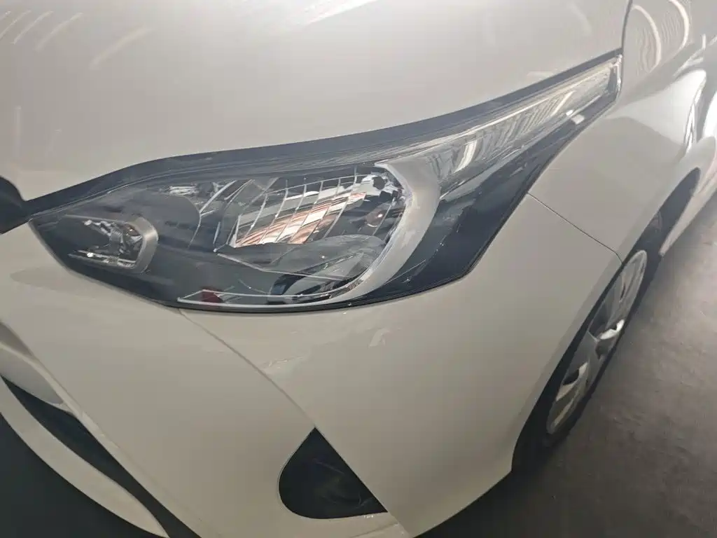 Toyota Yaris L — миниатюра 24