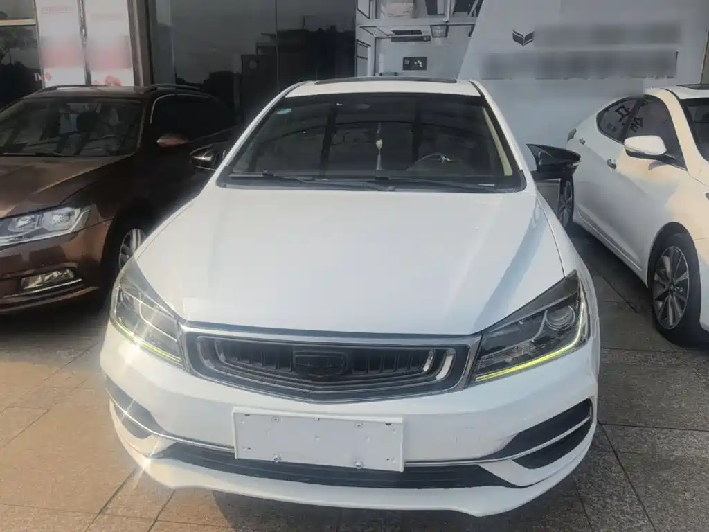Geely Emgrand — миниатюра 3