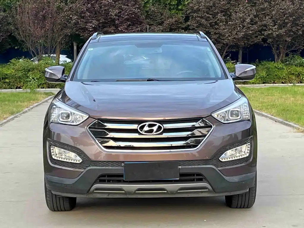 Hyundai Santa Fe — миниатюра 2