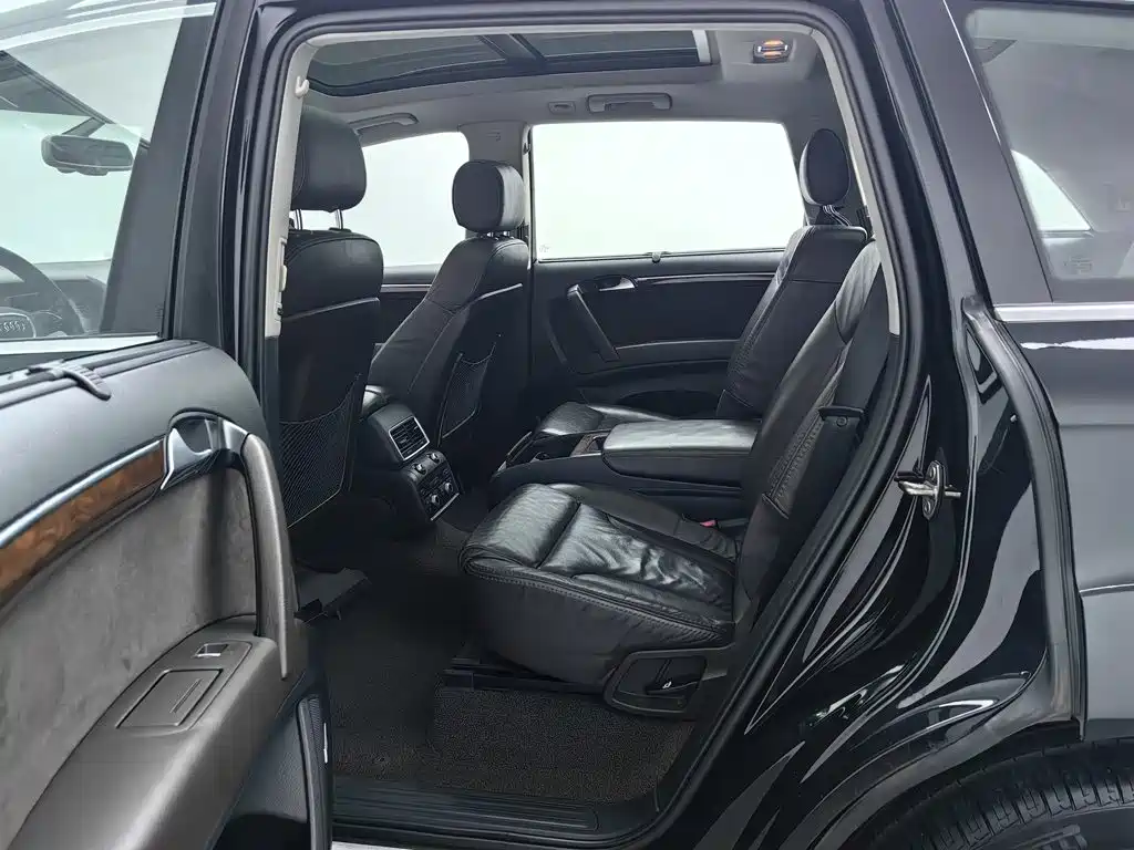 Audi Q7 — миниатюра 15