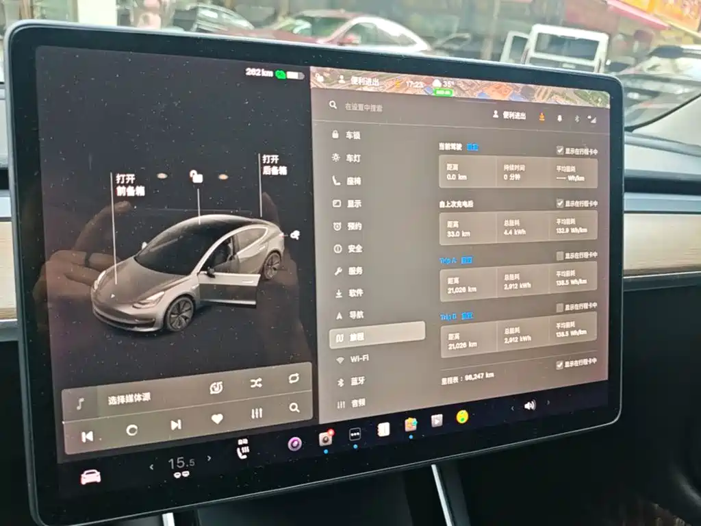 Tesla Model 3 — миниатюра 12