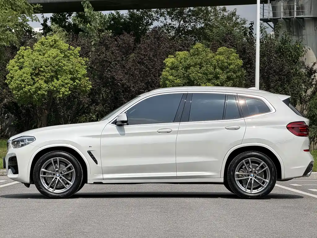 BMW X3 — миниатюра 16
