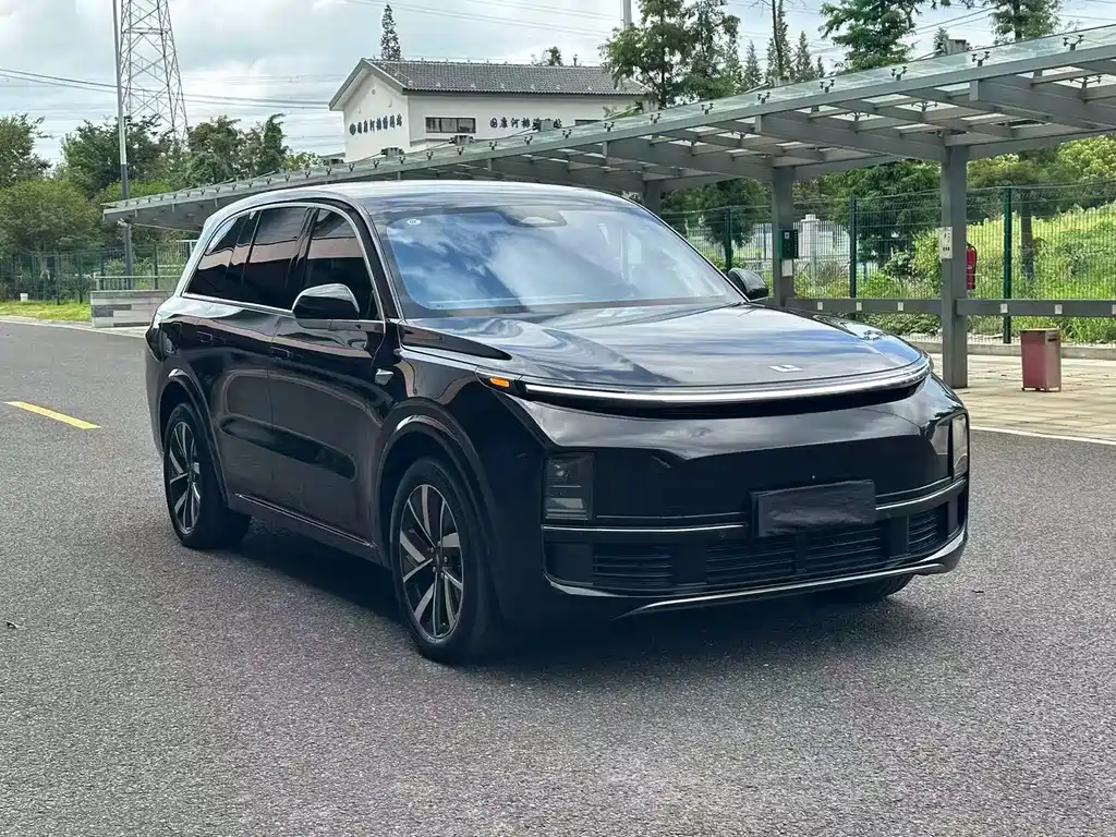 Li Auto Li L8 — миниатюра 3
