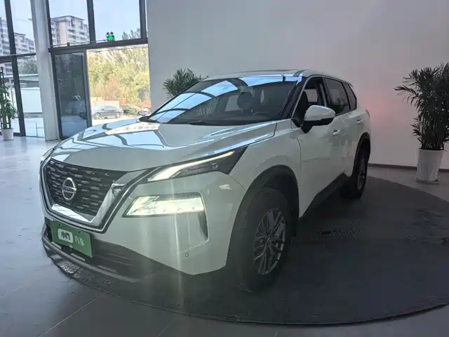 NISSAN QIJUN 2022