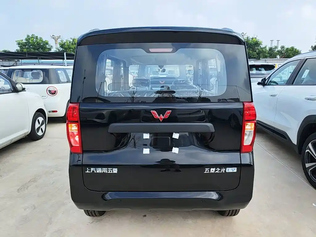 Wuling Zhiguang EV — миниатюра 6