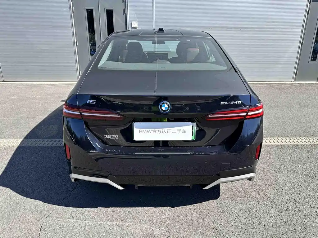 BMW i5 — миниатюра 3