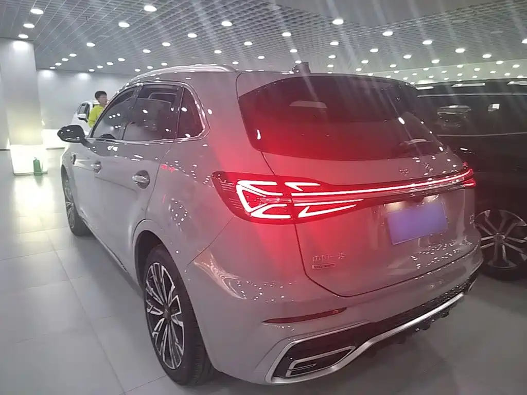Hongqi Hongqi HS5 — миниатюра 5