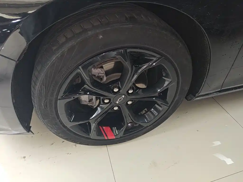 Chevrolet Malibu XL — миниатюра 23