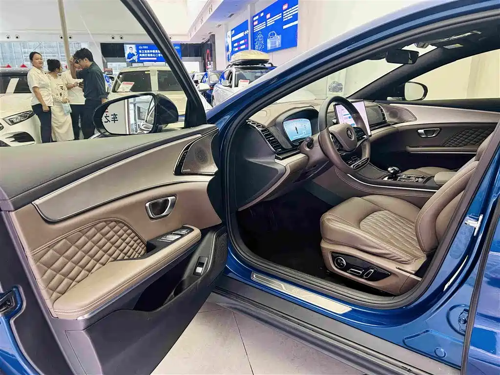 BYD Han — миниатюра 20