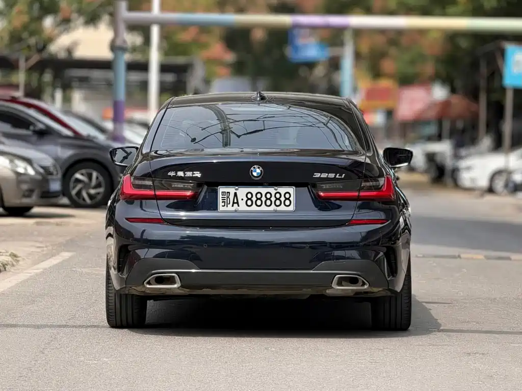 BMW 3 Series — миниатюра 5