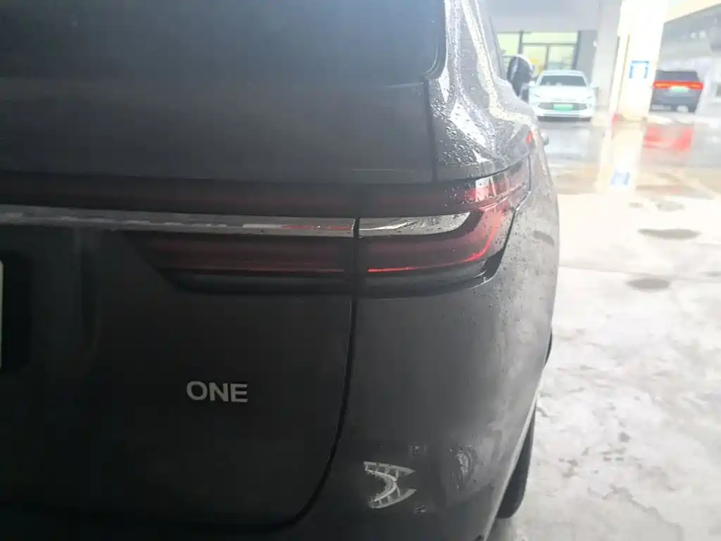 Li Auto Li ONE — миниатюра 8