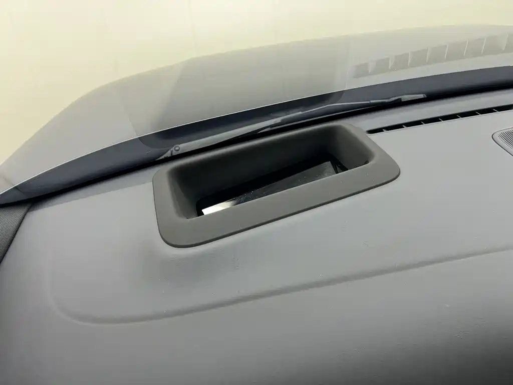 Li Auto Li L7 — миниатюра 10