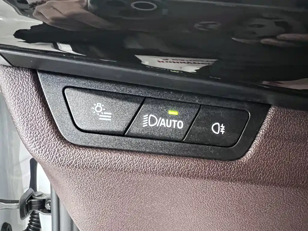 BMW X1 — миниатюра 9