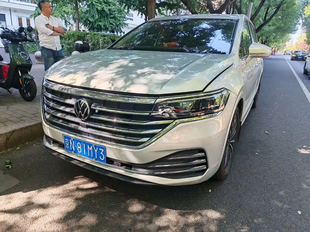 Volkswagen Viloran