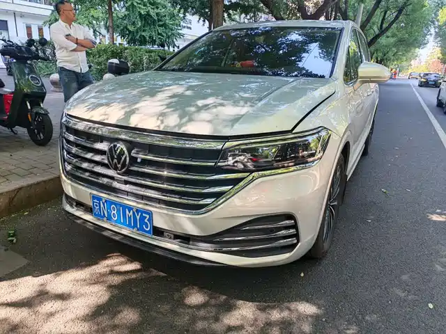 Volkswagen Viloran
