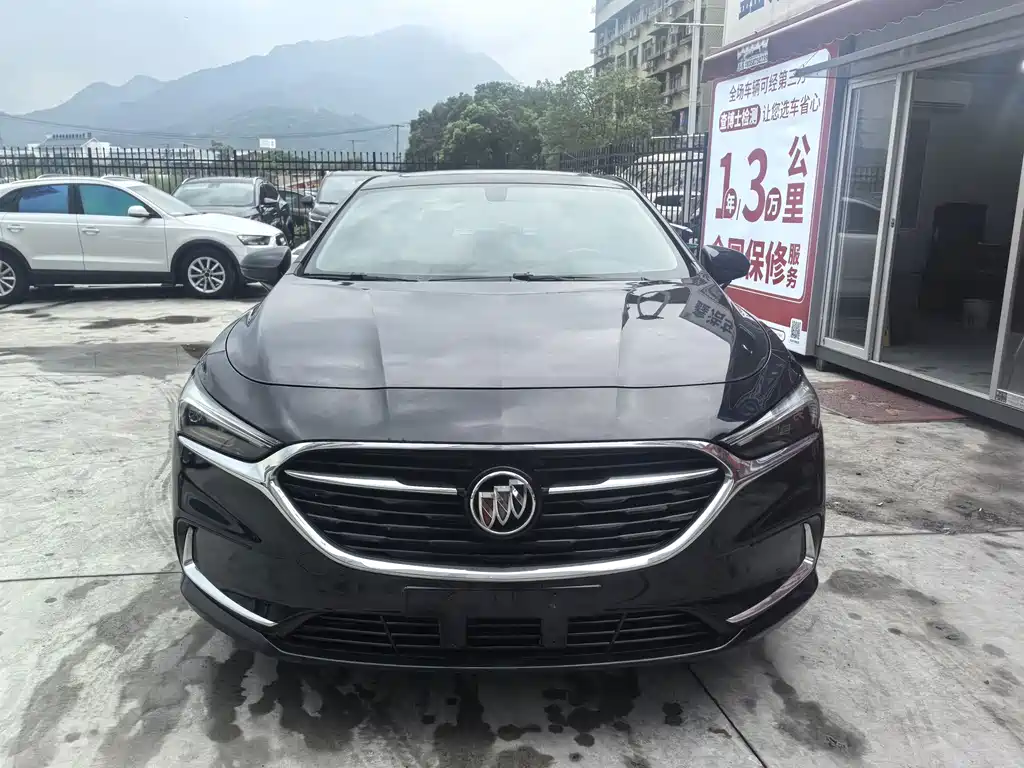 Buick LaCrosse — миниатюра 5