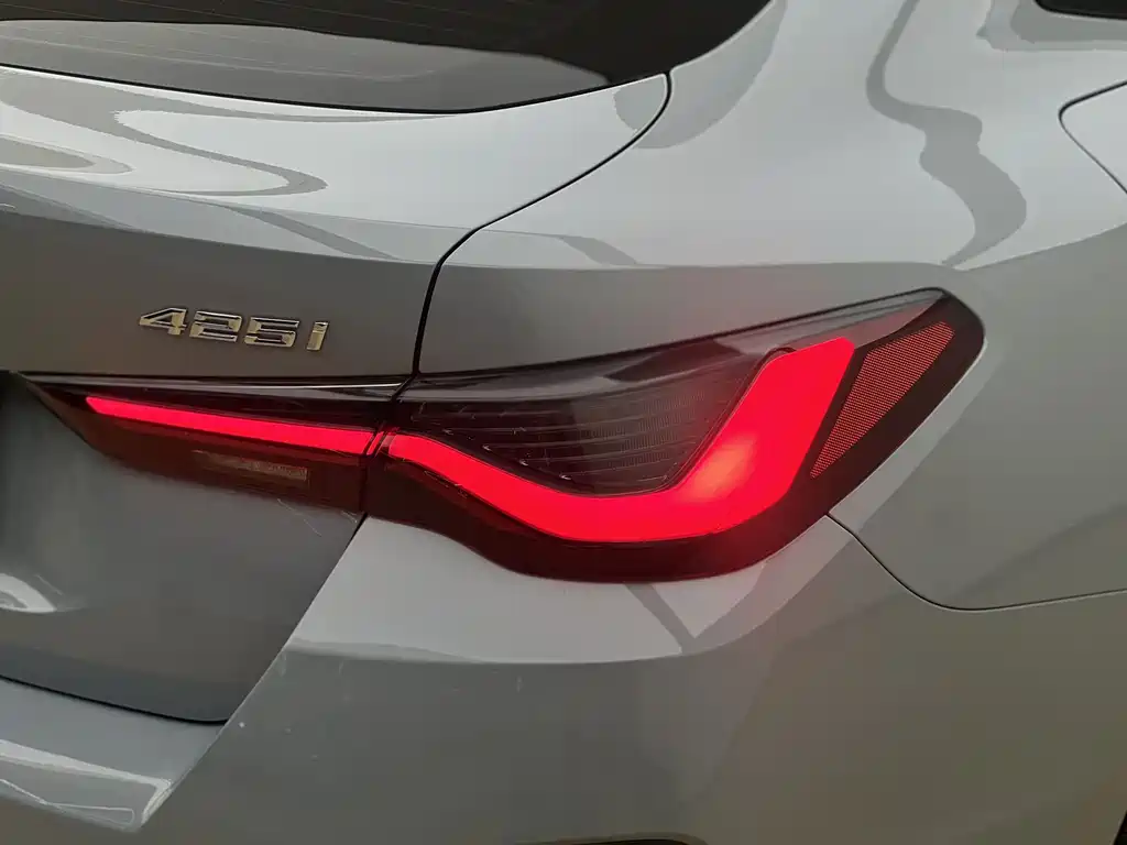 BMW 4 Series — миниатюра 23