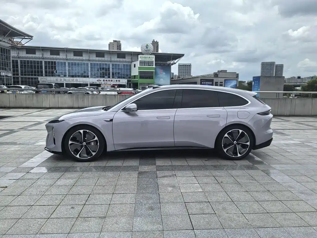 NIO ET5T — миниатюра 5