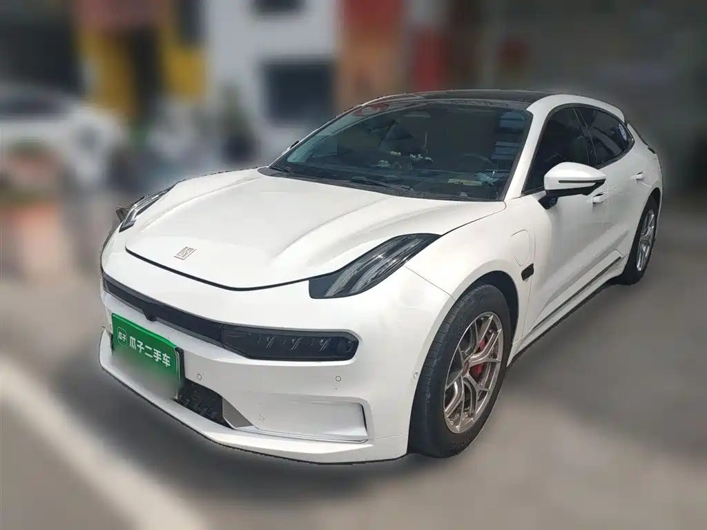 Zeekr 001 2022