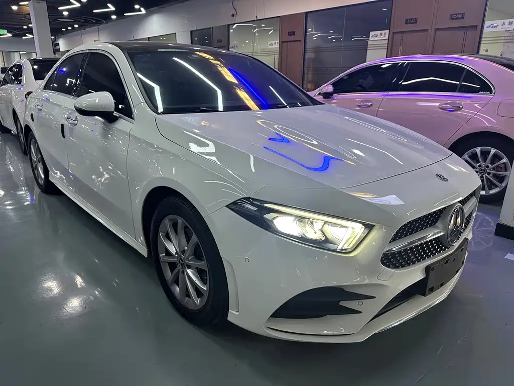 Mercedes-Benz A-Class — миниатюра 3