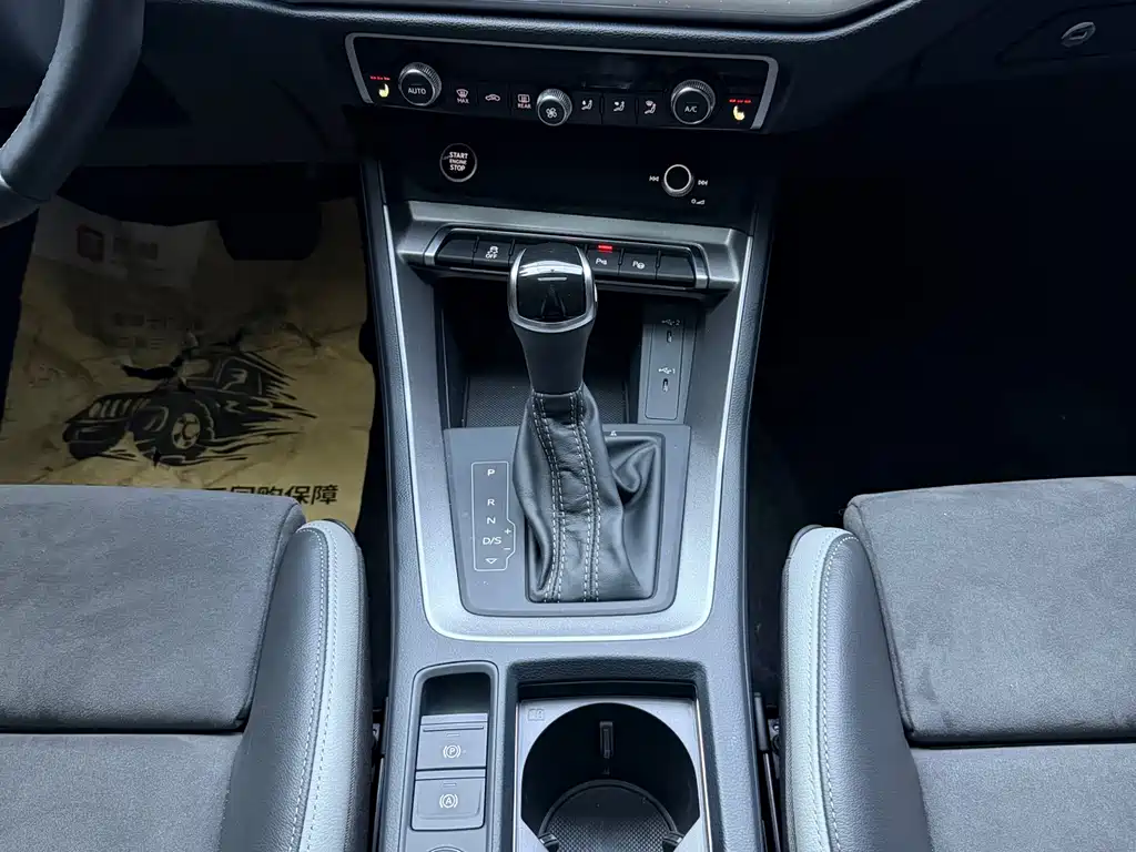 Audi Q3 — фотографии объявления, Фото 19