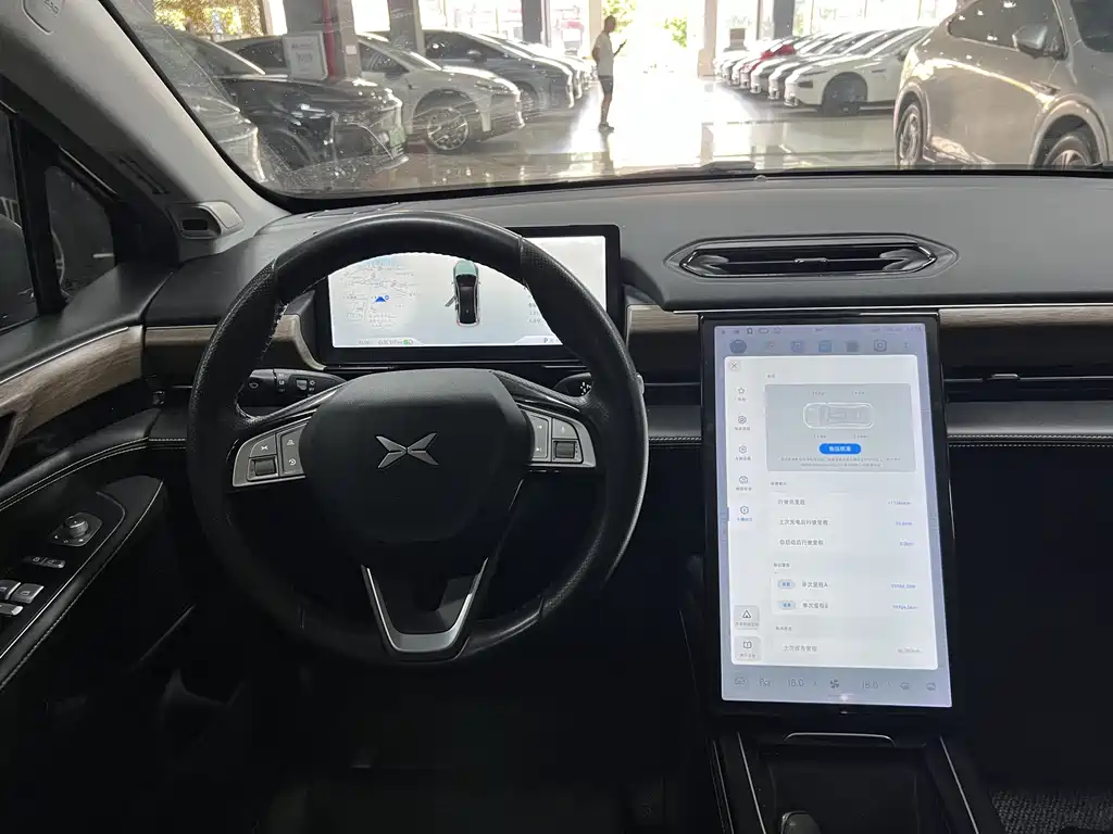 XPeng P5 — миниатюра 11