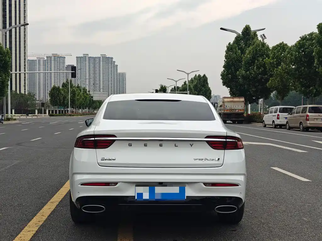 Geely Preface 2023 2.0TD Luxury