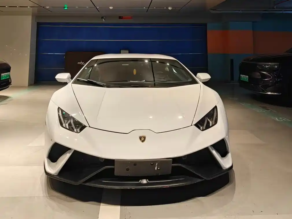 Lamborghini Huracán — миниатюра 5