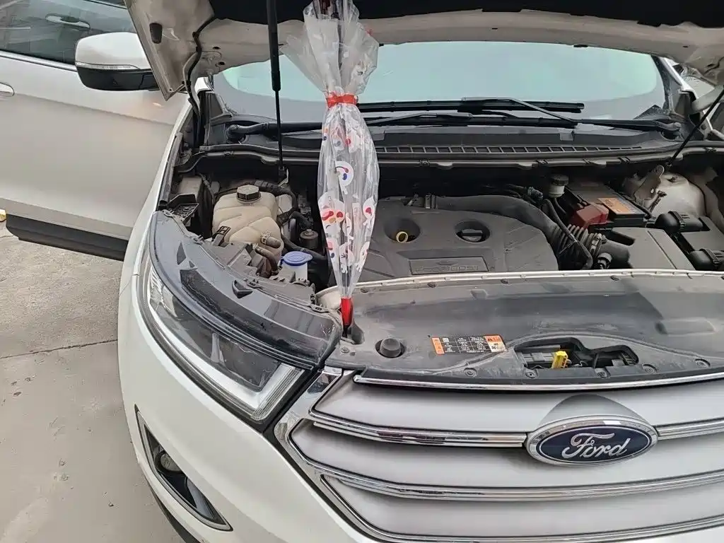 Ford Edge — миниатюра 20