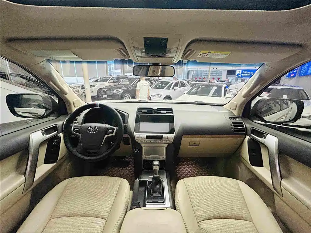 Toyota Prado — миниатюра 14