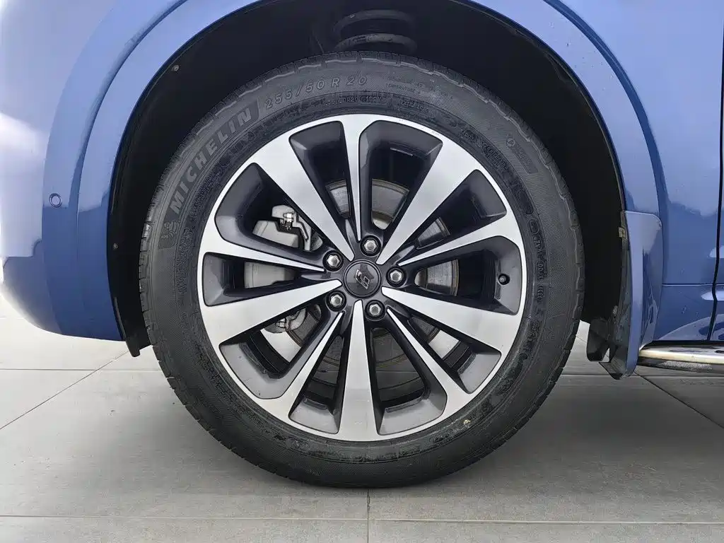 Li Auto Li ONE — миниатюра 17