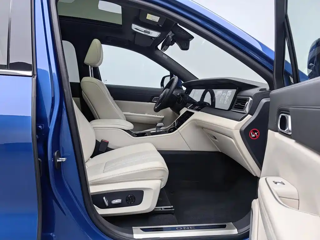 Li Auto Li ONE — миниатюра 23