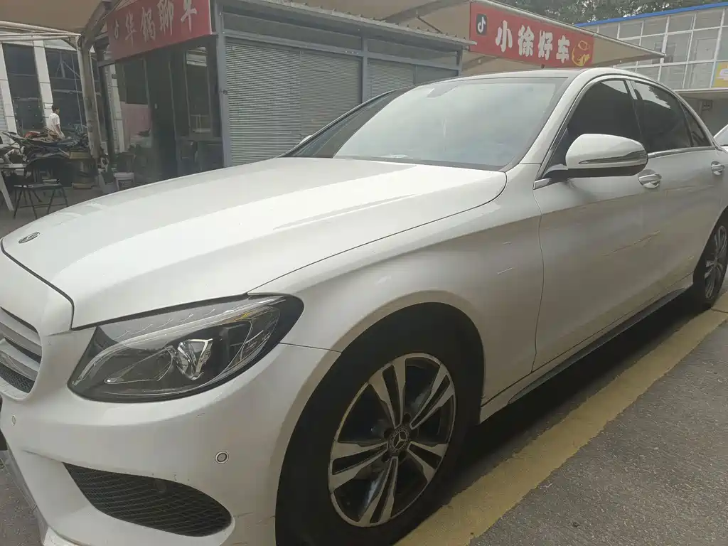 Mercedes-Benz C-Class — миниатюра 3